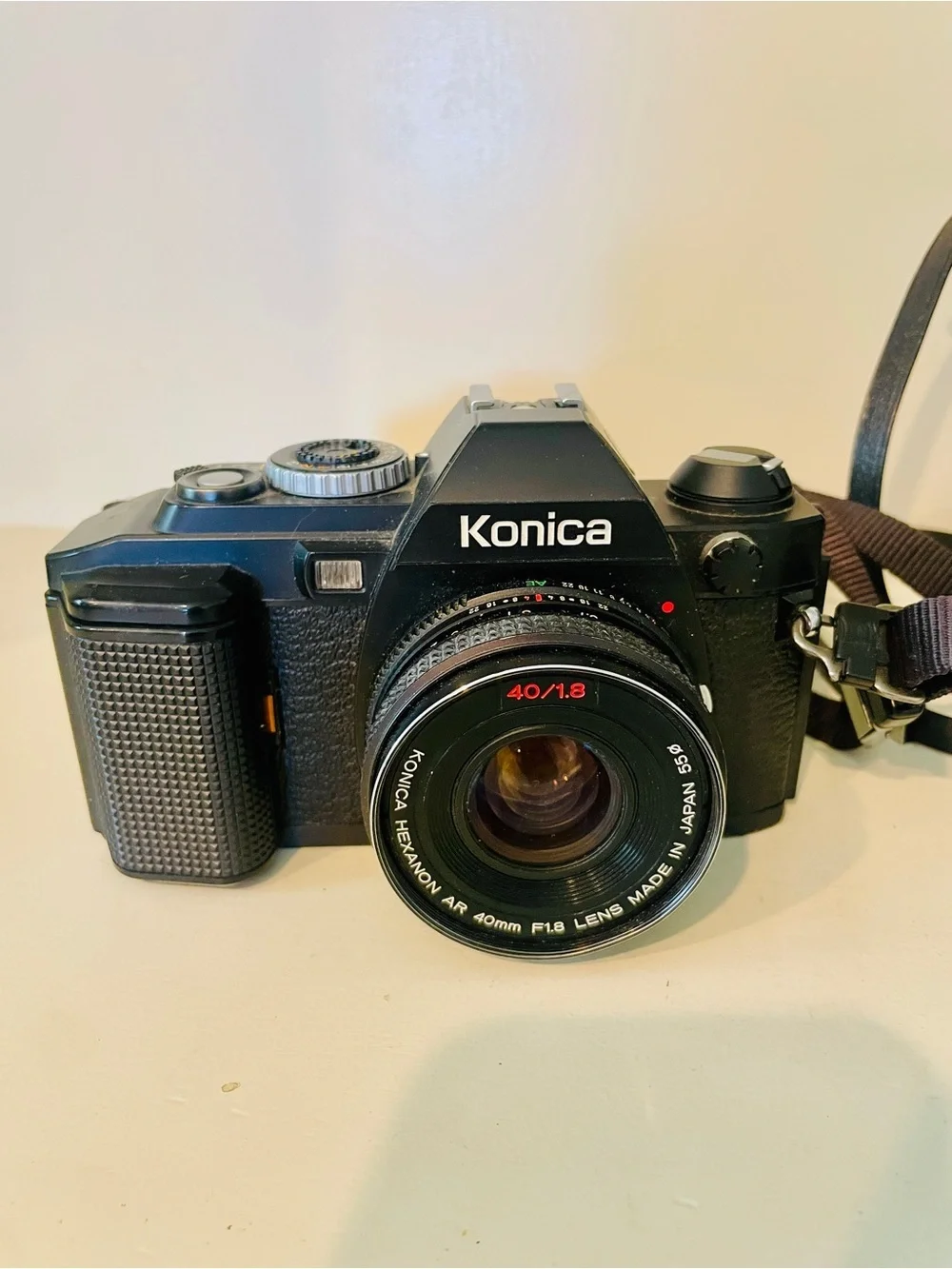 Konika FS-1 Film Camera Untested with bonus 200m zoom lense and bag